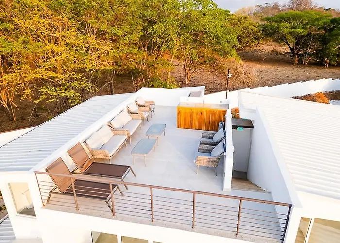 Enclave Avellanas B-9 * Playa Avellana